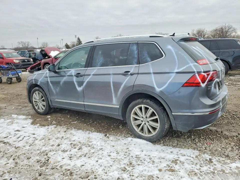 2018 VOLKSWAGEN TIGUAN SE  