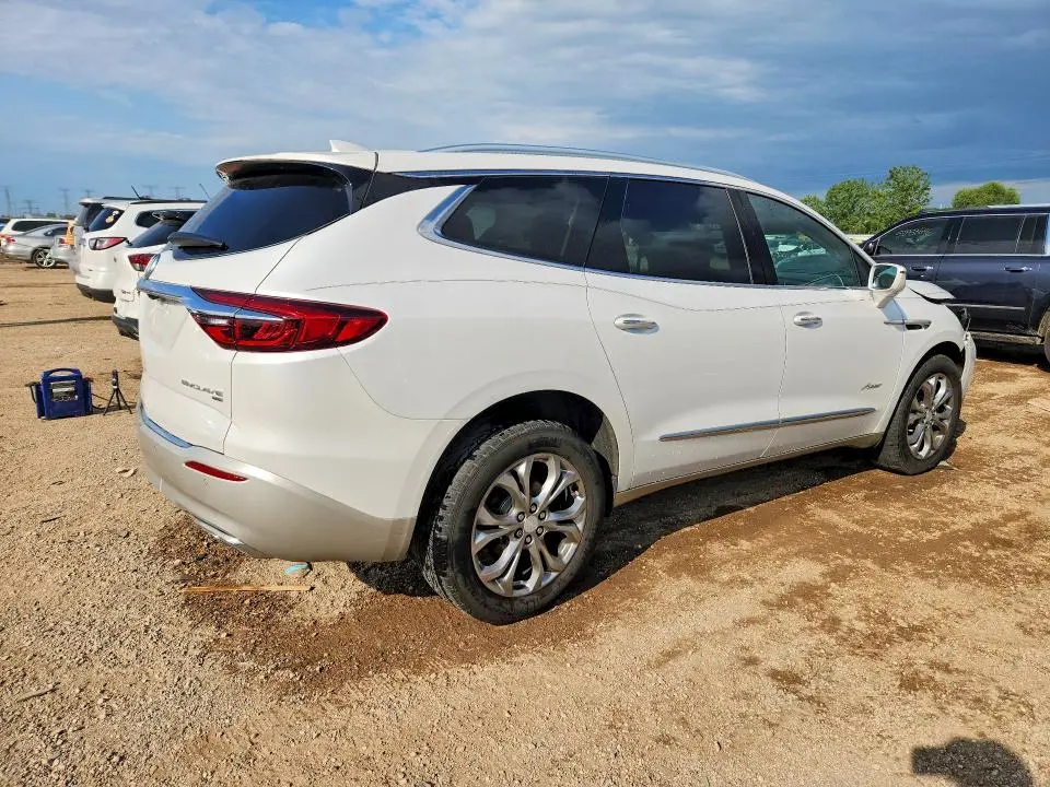 2018 BUICK ENCLAVE AVENIR  