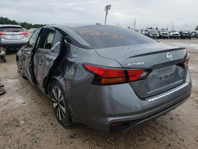 2021 NISSAN ALTIMA SV