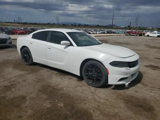 2016 DODGE CHARGER SE