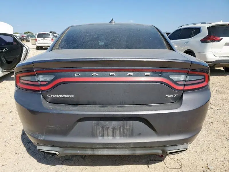 2016 DODGE CHARGER SXT  