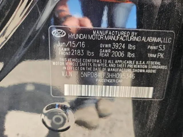 2017 HYUNDAI ELANTRA SE