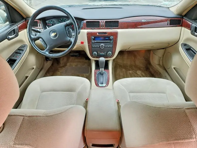 2010 CHEVROLET IMPALA LT  