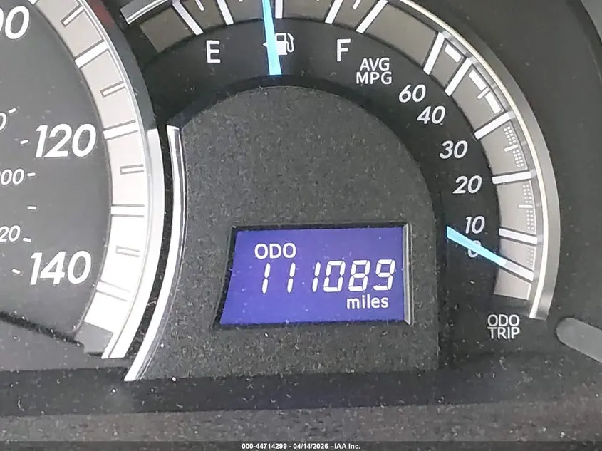 2014 TOYOTA CAMRY SE