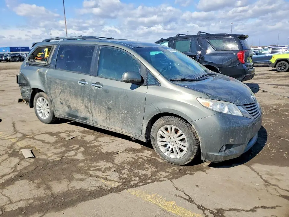 2011 TOYOTA SIENNA XLE 8-PASSENGER  