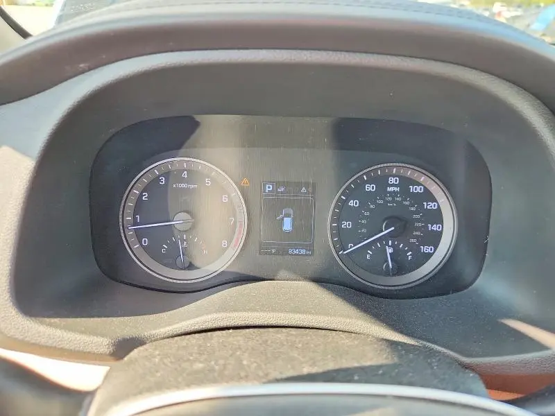 2017 HYUNDAI TUCSON SE PLUS  