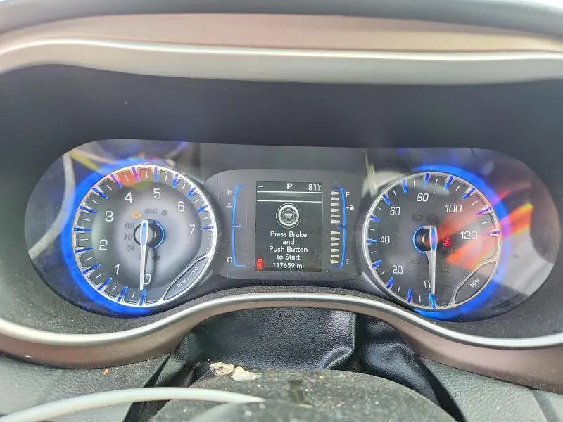 2021 CHRYSLER VOYAGER LXI  