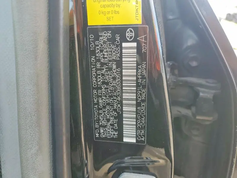 2011 TOYOTA YARIS BASE  