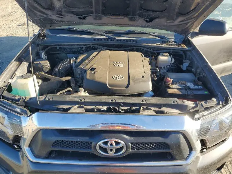 2012 TOYOTA TACOMA V6  