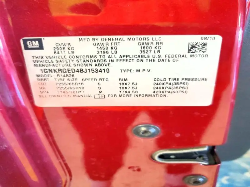 2011 CHEVROLET TRAVERSE LT  