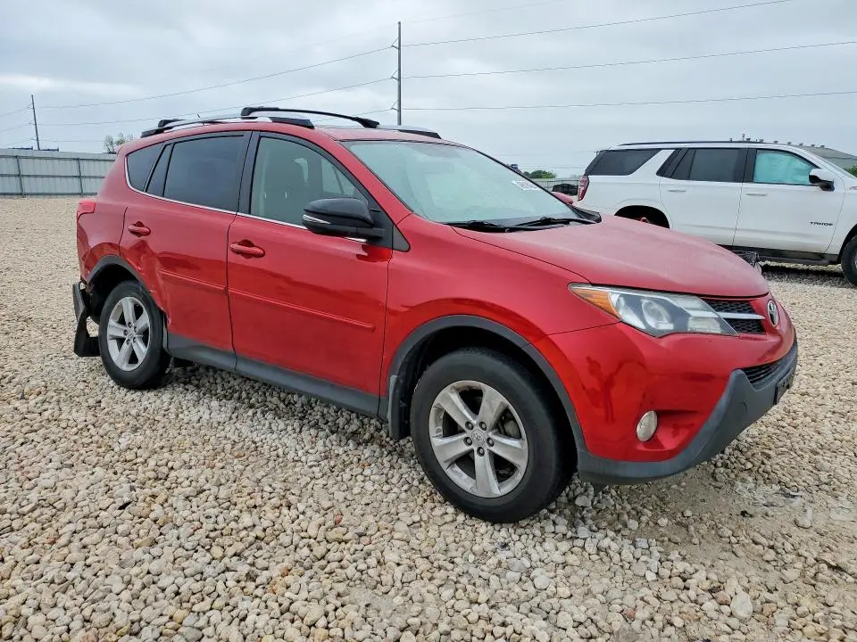 2014 TOYOTA RAV4 XLE  