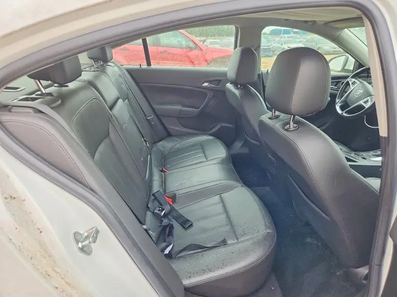 2011 BUICK REGAL CXL  