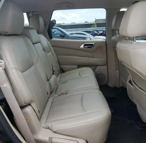 2017 NISSAN PATHFINDER S  