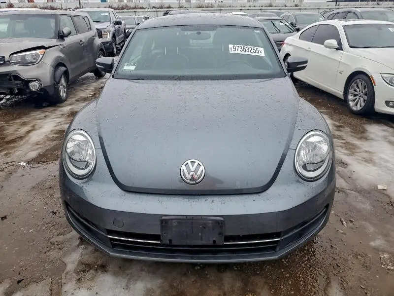 2012 VOLKSWAGEN BEETLE   