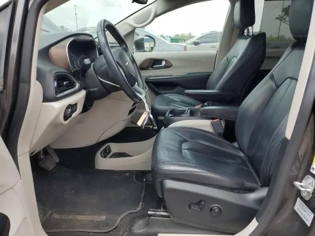 2017 CHRYSLER PACIFICA TOURING L  