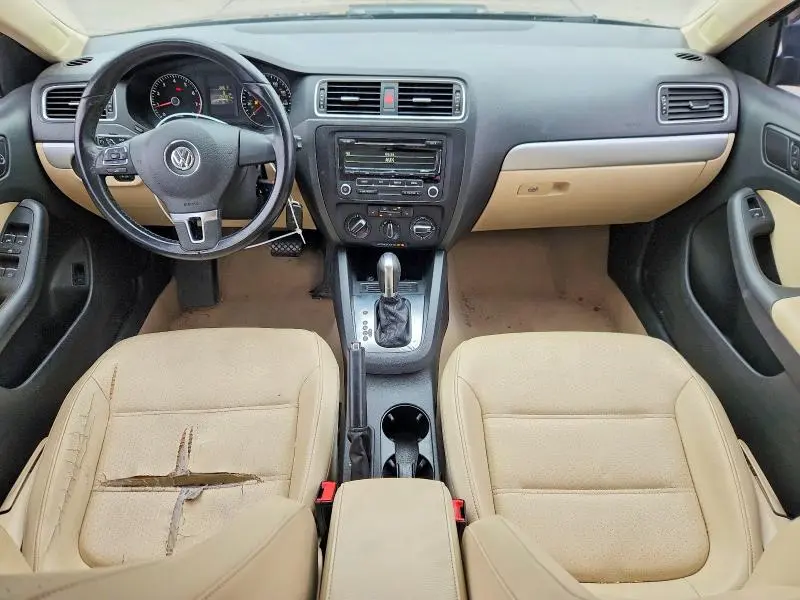 2014 VOLKSWAGEN JETTA SE  