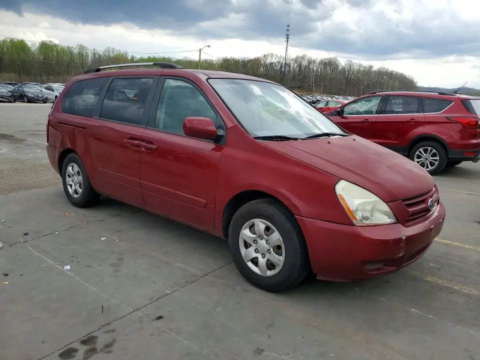 2010 KIA SEDONA BASE  