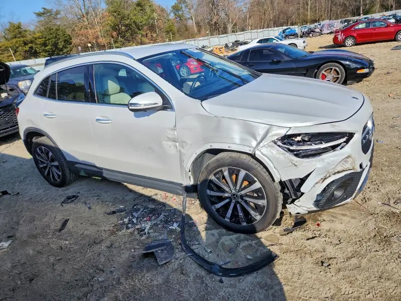 2023 MERCEDES-BENZ GLA 250 4MATIC  