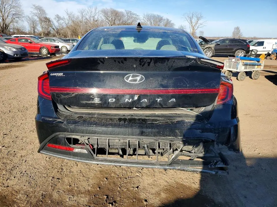 2021 HYUNDAI SONATA SE  