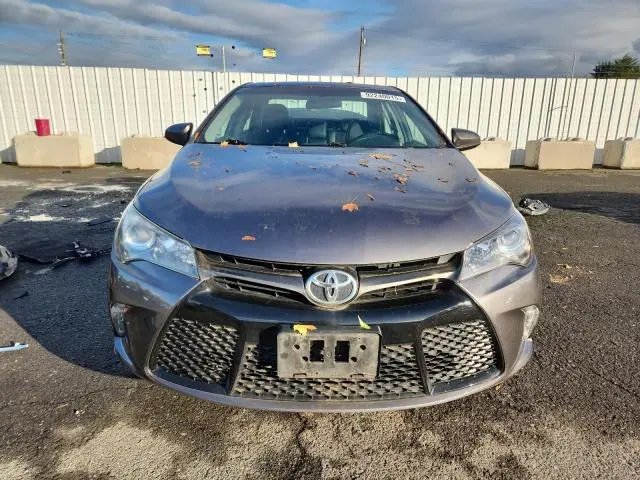 2016 TOYOTA CAMRY LE  