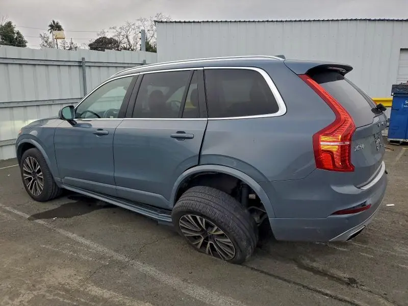 2020 VOLVO XC90 T6 MOMENTUM  
