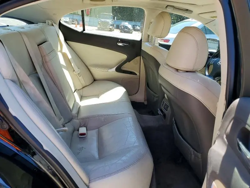 2011 LEXUS IS 250  
