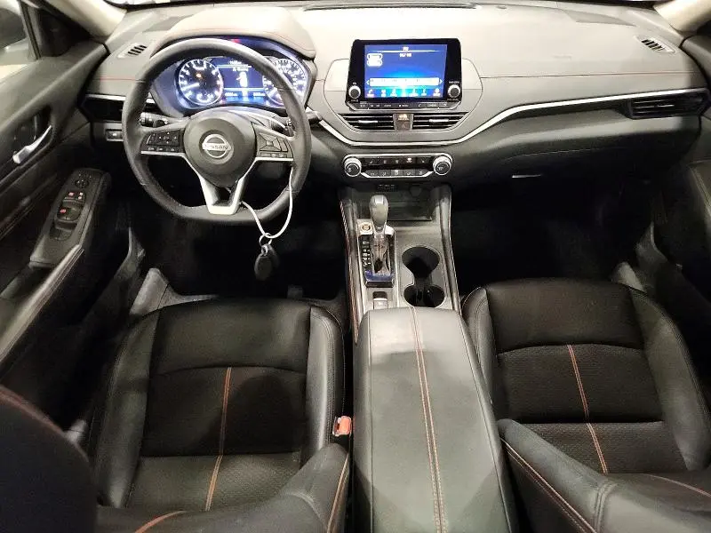 2022 NISSAN ALTIMA SR  