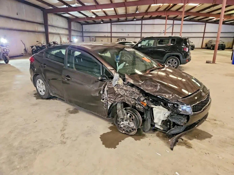 2018 KIA FORTE LX  