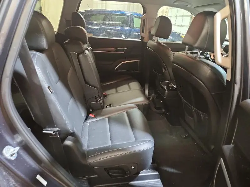 2023 KIA TELLURIDE LX  