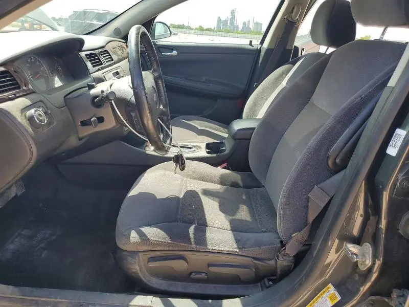 2013 CHEVROLET IMPALA LT  