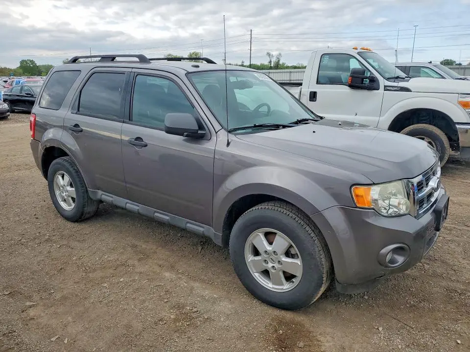 2012 FORD ESCAPE XLT  
