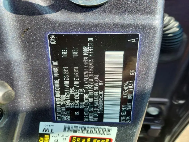 2024 TOYOTA HIGHLANDER XLE  