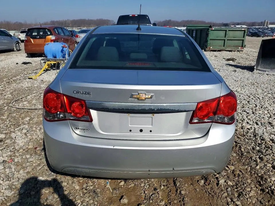 2011 CHEVROLET CRUZE LS  