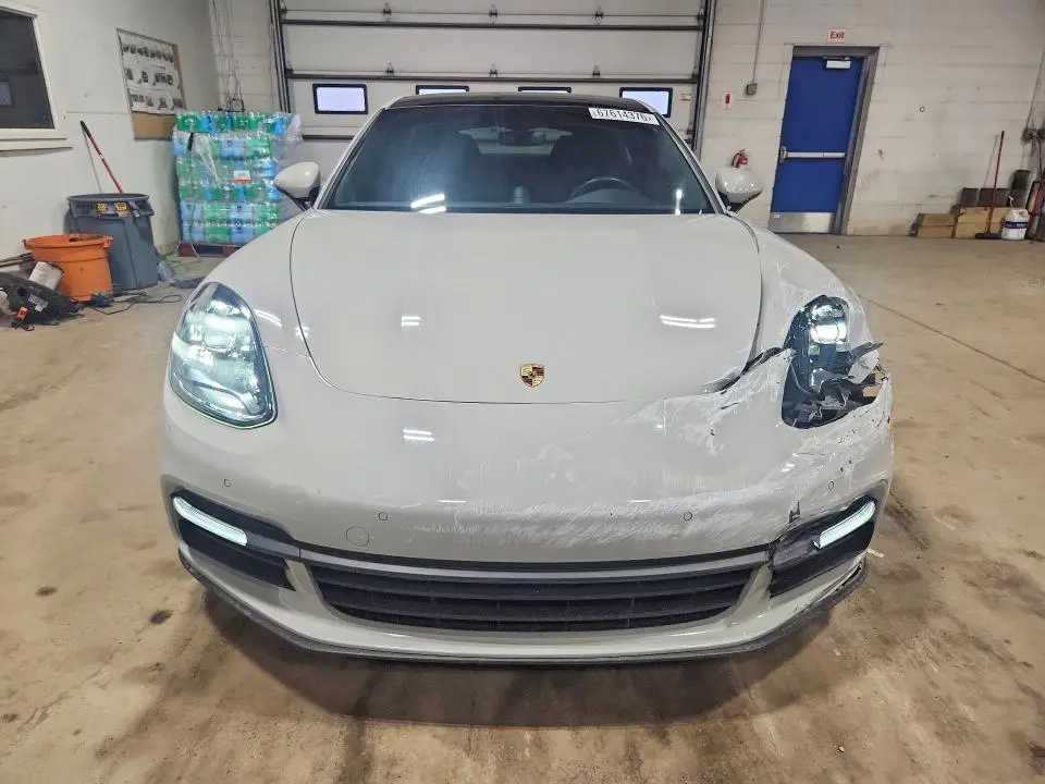 2020 PORSCHE PANAMERA BASE  