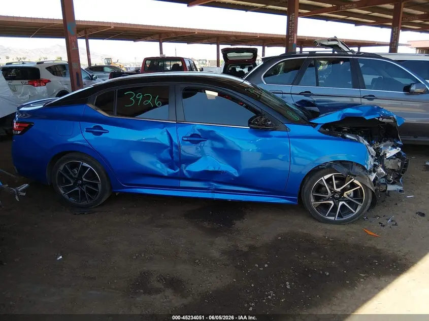2024 NISSAN SENTRA SR XTRONIC CVT