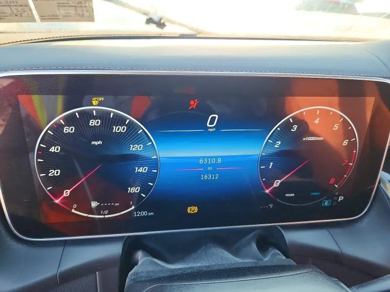 2024 MERCEDES-BENZ GLC 300 4MATIC  