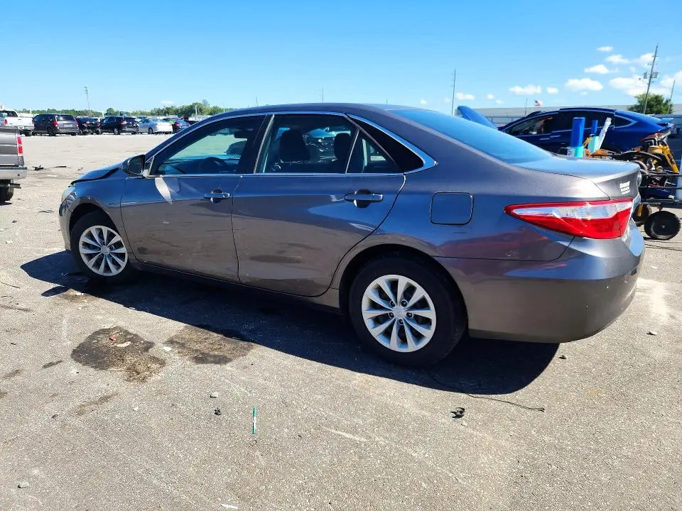 2017 TOYOTA CAMRY LE  