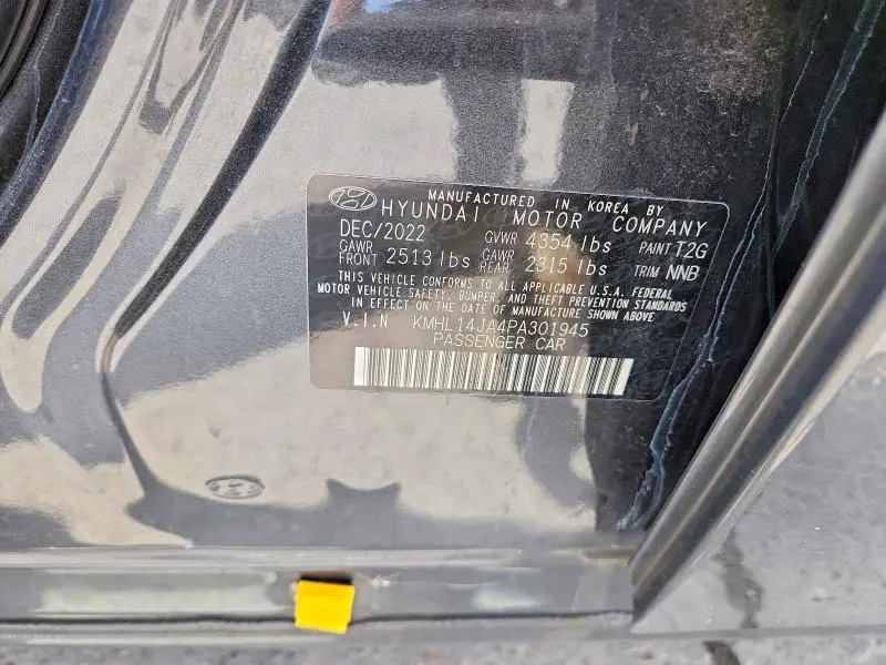 2023 HYUNDAI SONATA SEL  