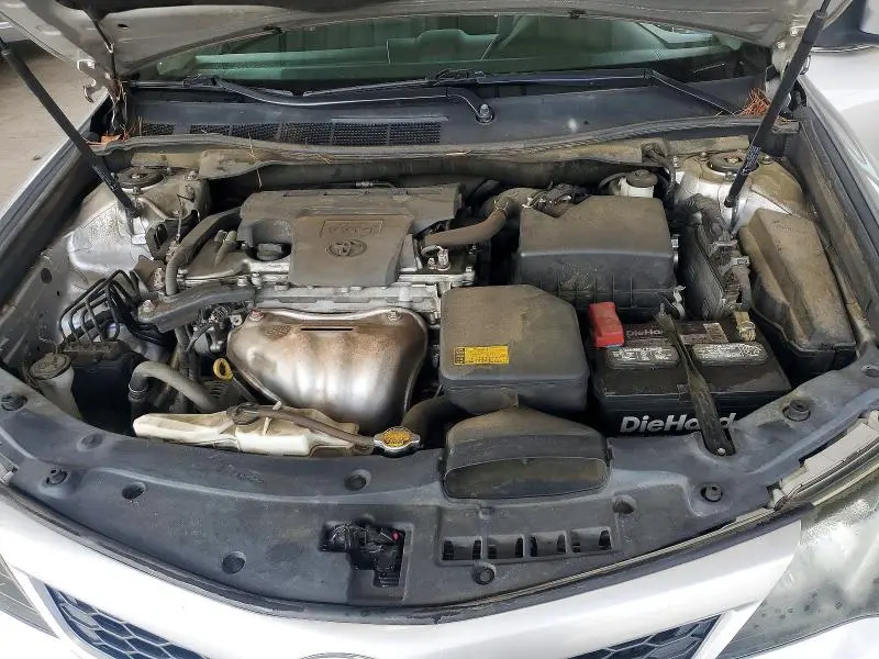 2014 TOYOTA CAMRY SE  