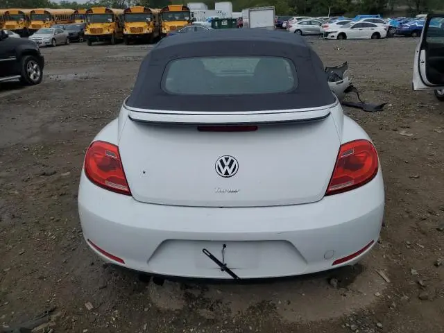 2016 VOLKSWAGEN BEETLE S/SE  