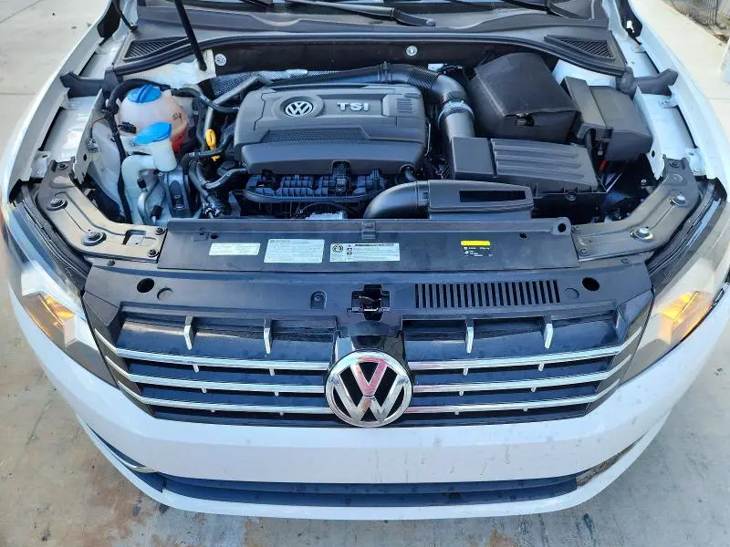 2015 VOLKSWAGEN PASSAT SEL  