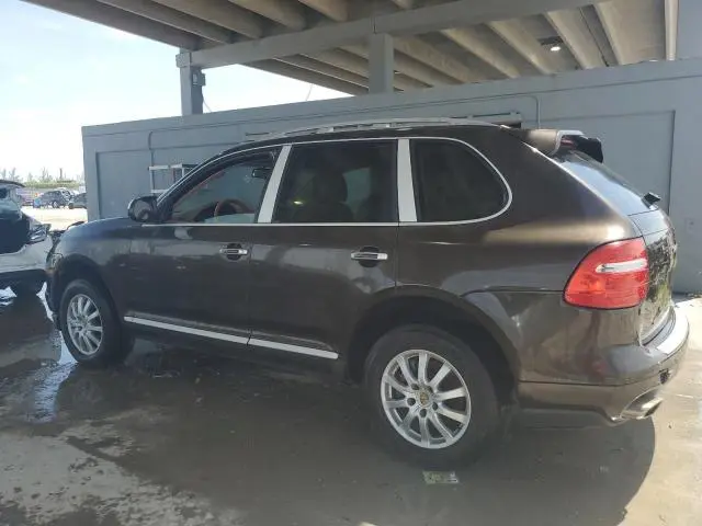 2010 PORSCHE CAYENNE   