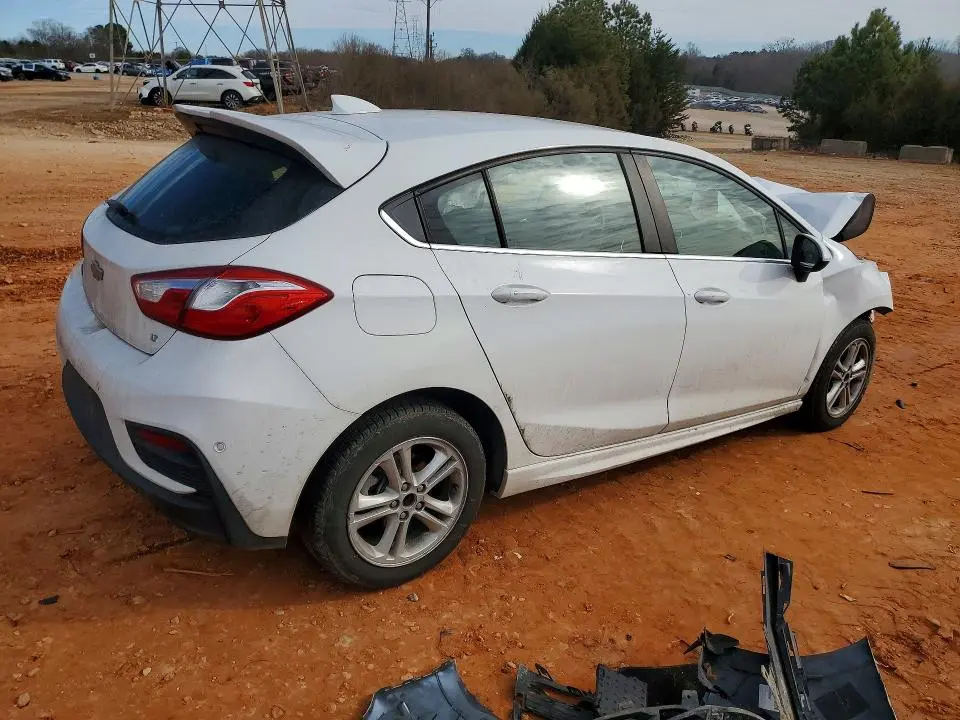 2018 CHEVROLET CRUZE LT  