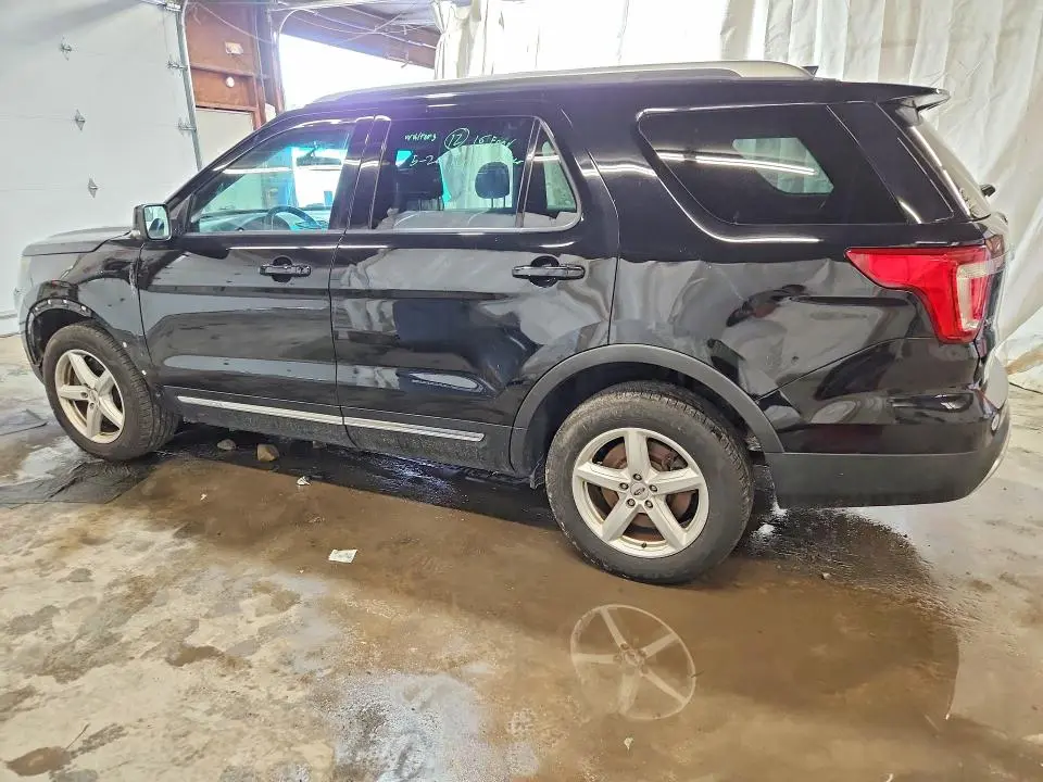 2016 FORD EXPLORER XLT  