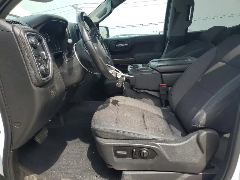 2019 CHEVROLET SILVERADO C1500 LT  