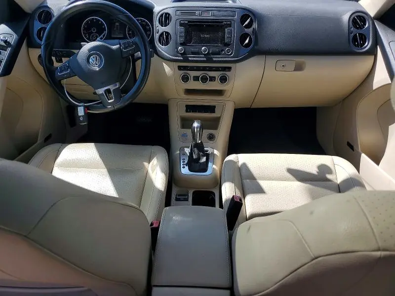 2014 VOLKSWAGEN TIGUAN S  