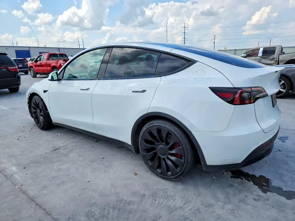 2022 TESLA MODEL Y   