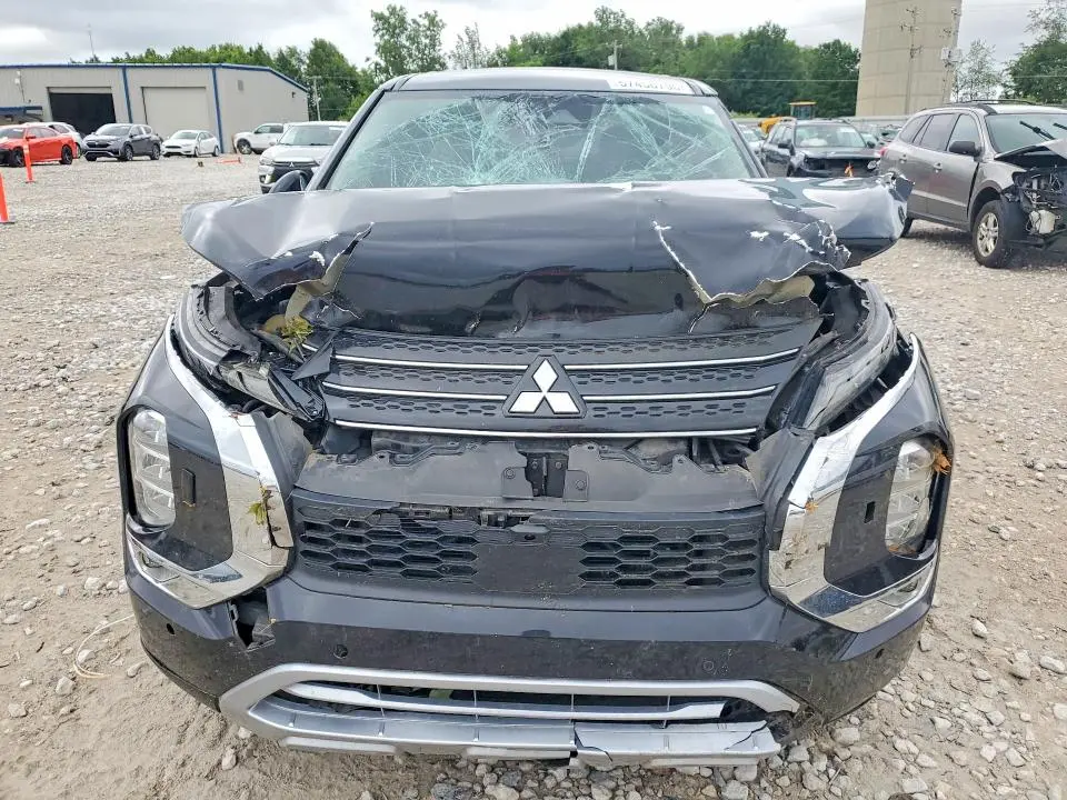 2022 MITSUBISHI OUTLANDER SE  