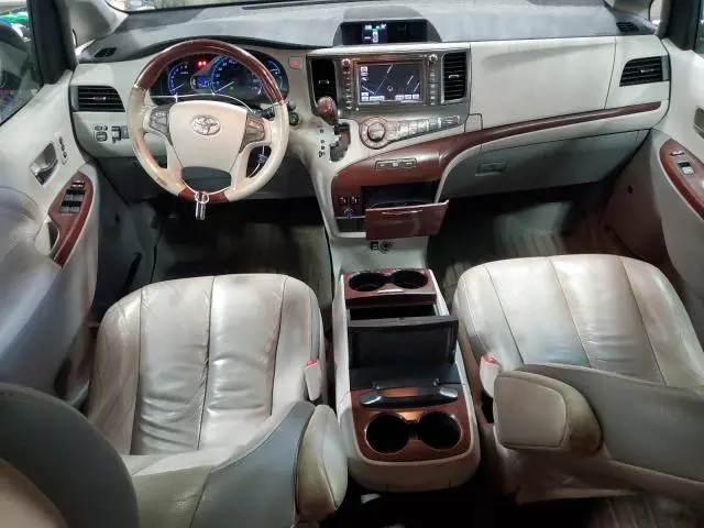 2012 TOYOTA SIENNA LIMITED 7-PASSENGER  