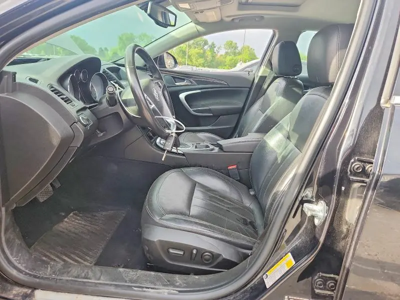 2011 BUICK REGAL CXL  